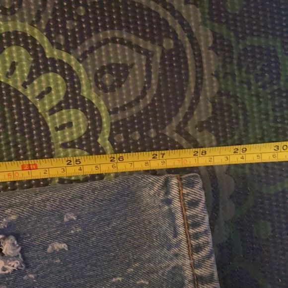 Vintage Levi’s 501 Red Tabs - Picture 13 of 15